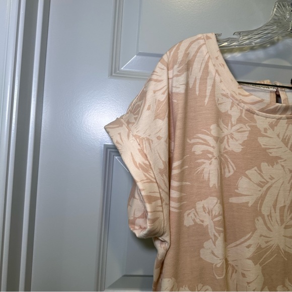 Cato Tan/Beige Scoop Neck Short Sleeve Knit Romper size M - Picture 4 of 10